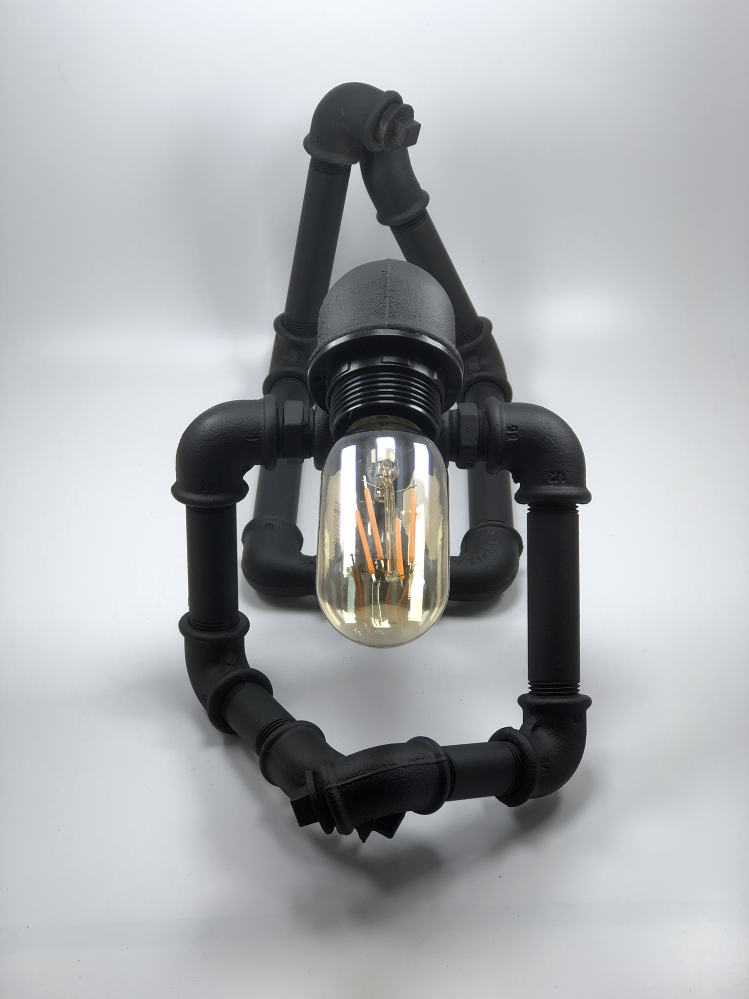 Yatan Adam - Görüntü 2